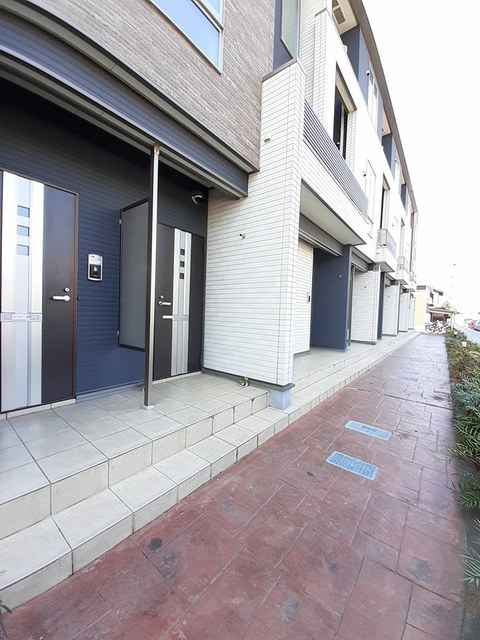 2/8 エントランス