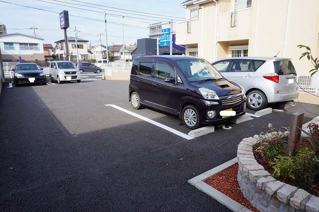 14/20 駐車場