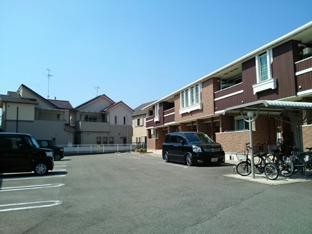 14/20 駐車場