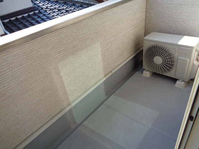 13/20 バルコニー