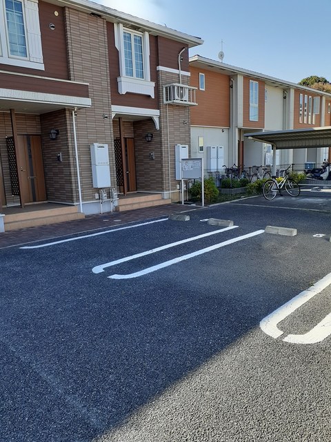 14/22 駐車場