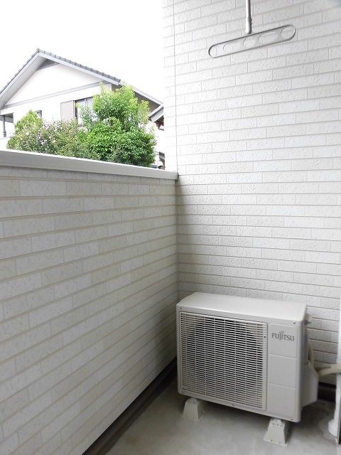 13/19 バルコニー