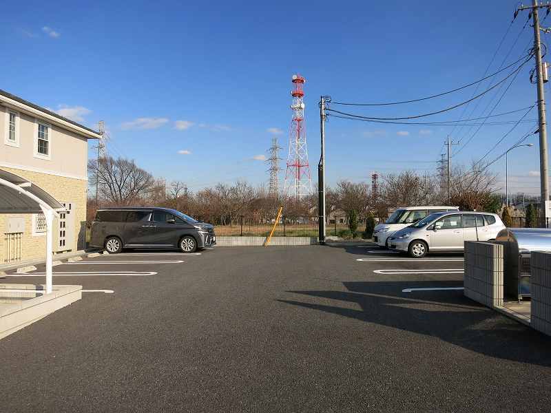 14/23 駐車場