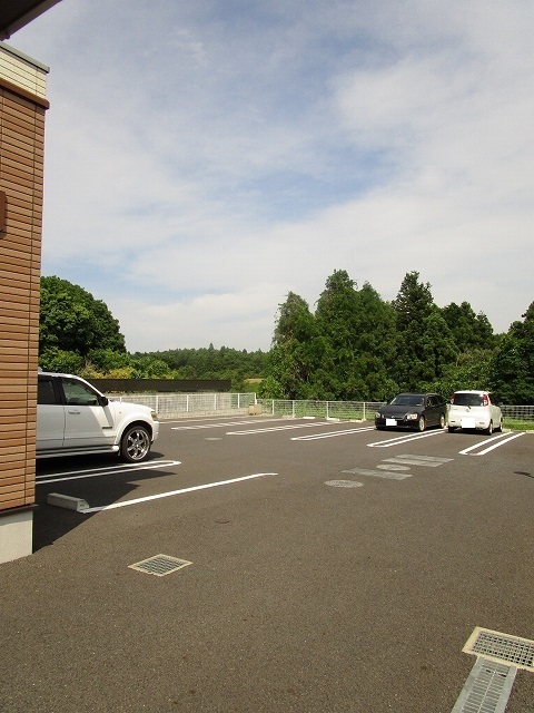 2/8 駐車場