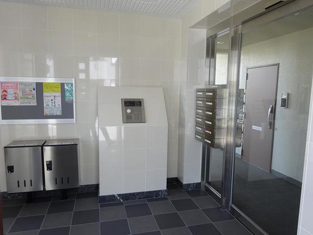 2/8 エントランス