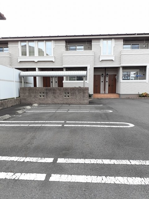 2/8 駐車場