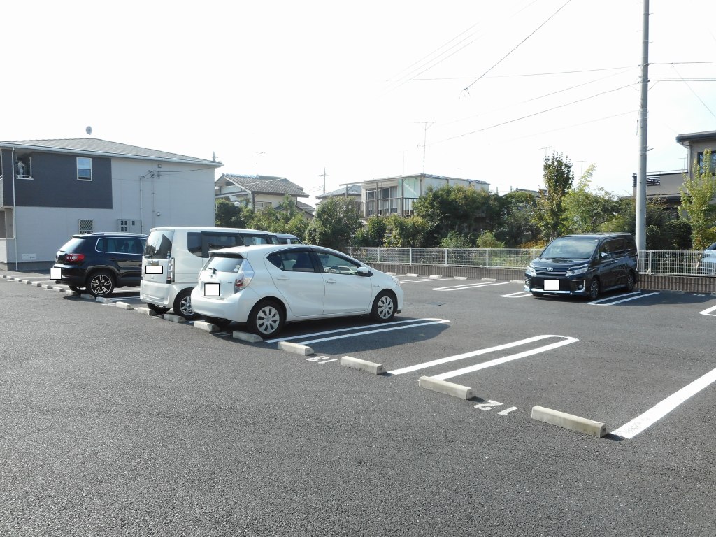 14/20 駐車場