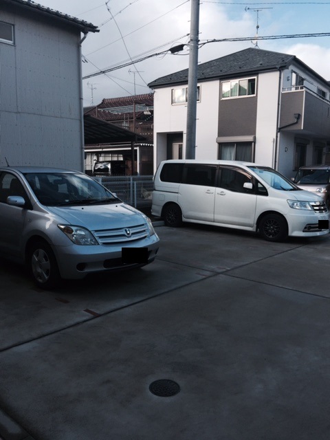 17/25 駐車場