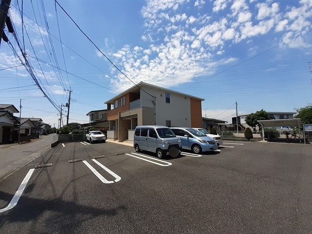 14/20 駐車場