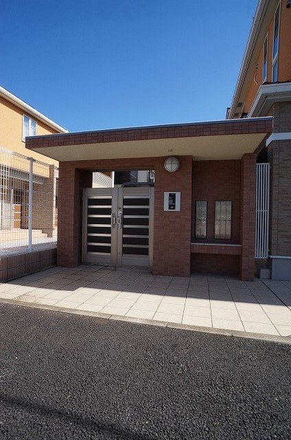 13/20 エントランス