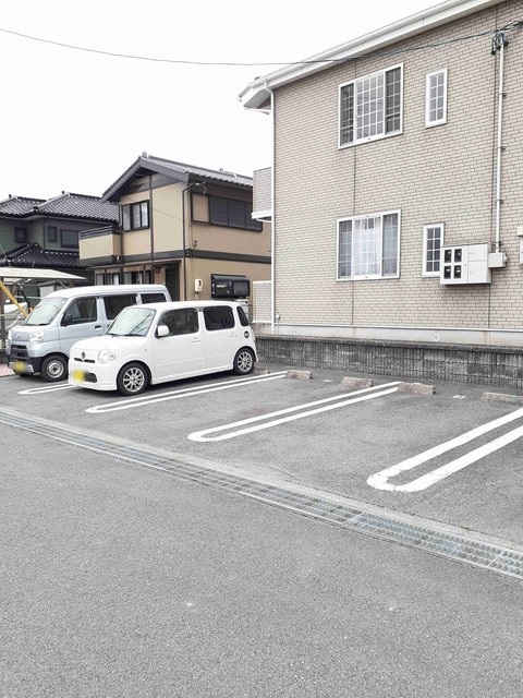 14/22 駐車場