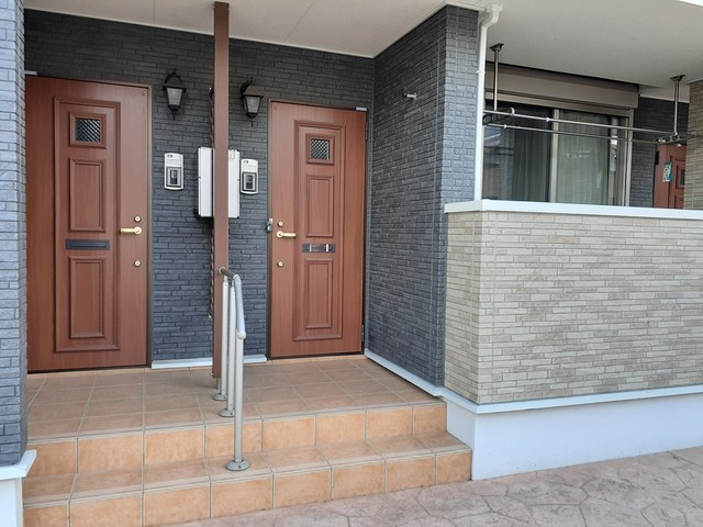 21/29 エントランス