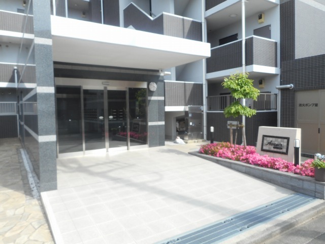 14/24 エントランス