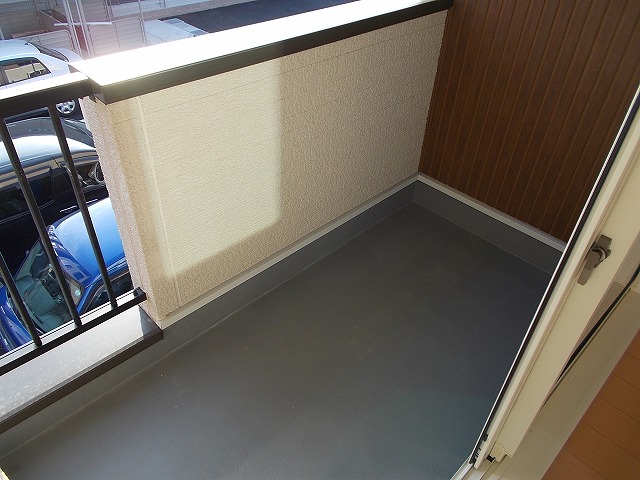 13/21 バルコニー