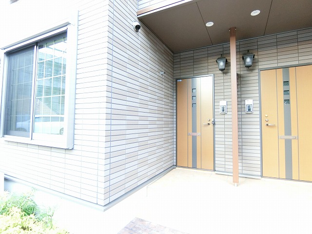 13/20 エントランス