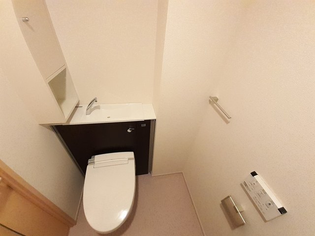 16/30 トイレ