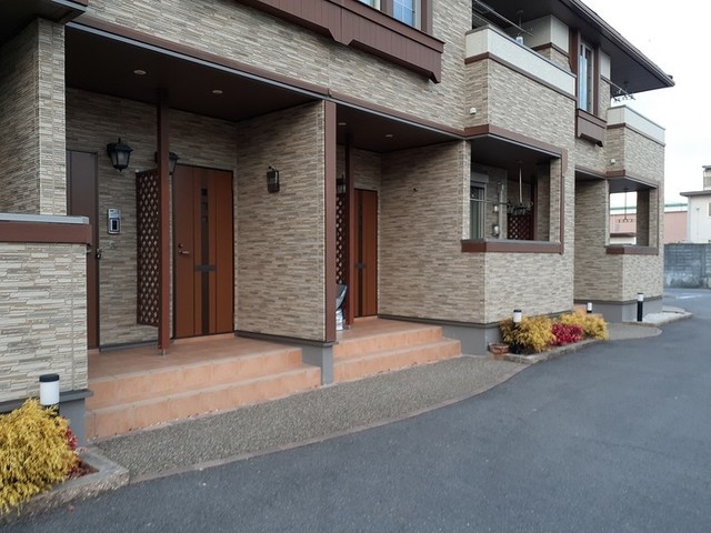 13/20 エントランス