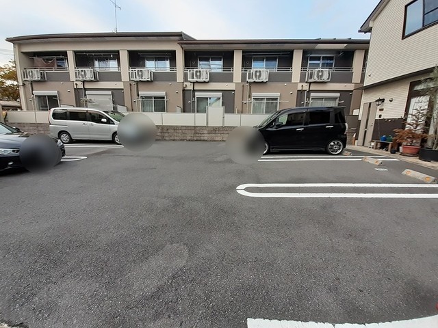 14/20 駐車場