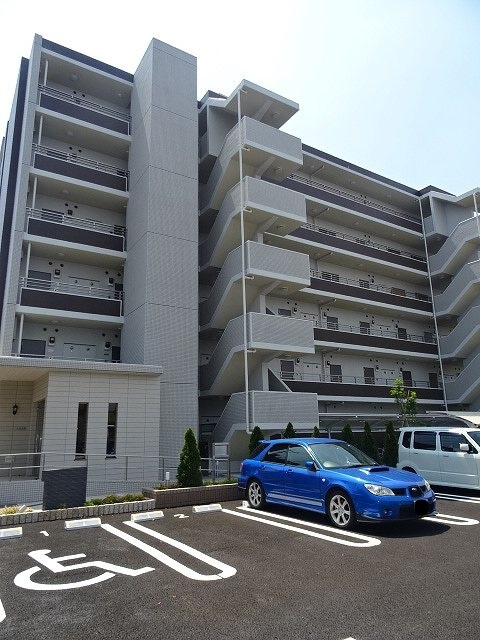 14/20 駐車場