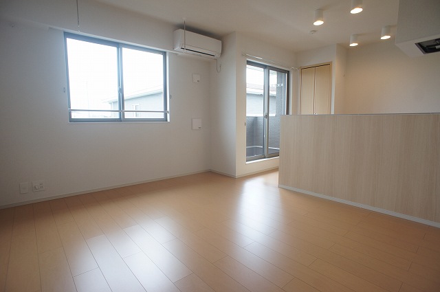 3/20 リビング/ダイニング