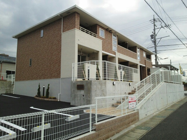 1/8 外観