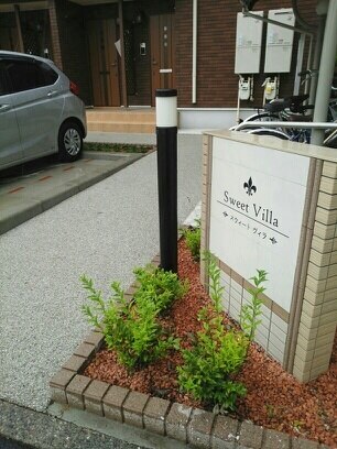 14/22 エントランス