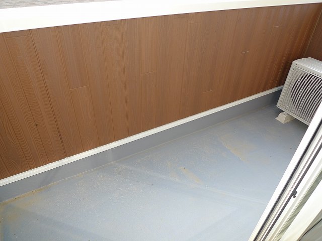 13/20 バルコニー