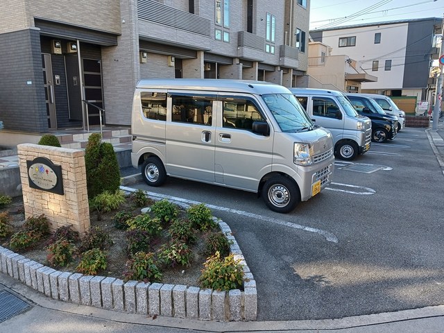 14/20 駐車場