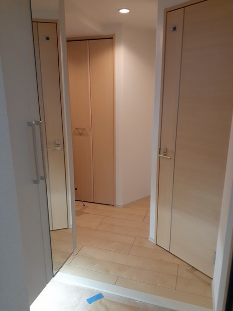 6/20 玄関