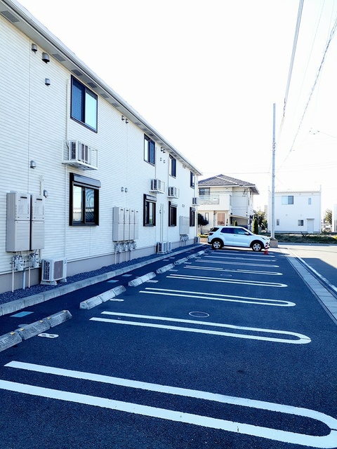 16/30 駐車場