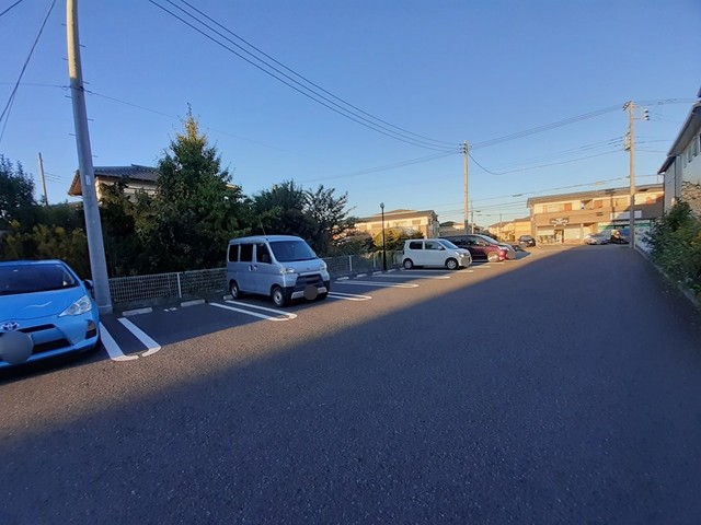 14/20 駐車場