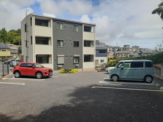 14/20 駐車場