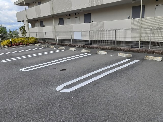 14/20 駐車場