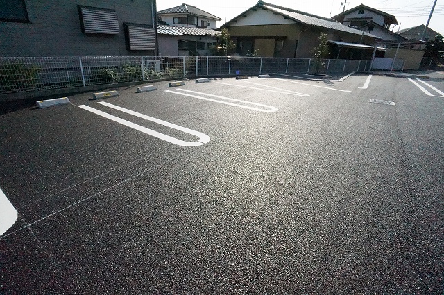 14/20 駐車場