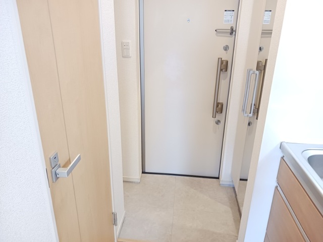 5/24 玄関