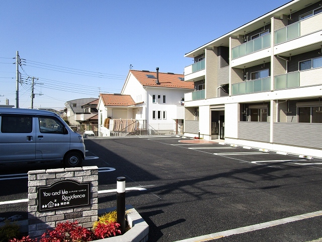 2/5 駐車場