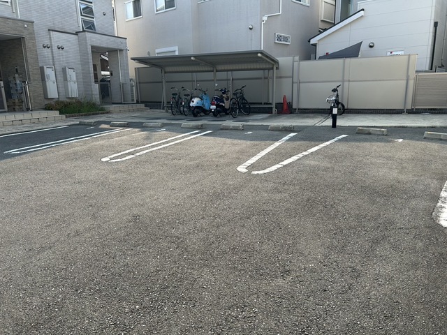14/24 駐車場
