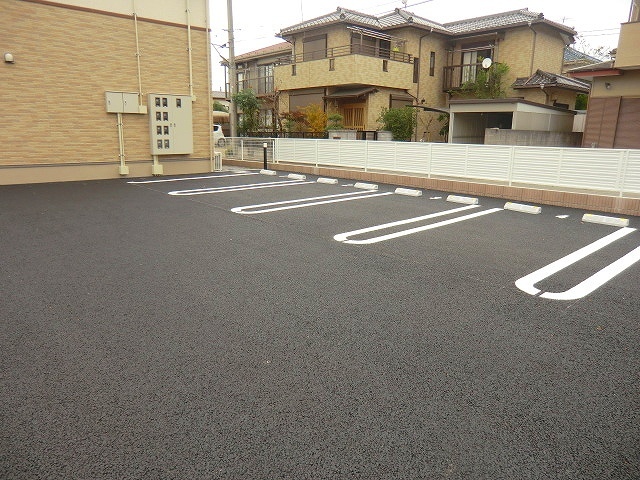 14/20 駐車場
