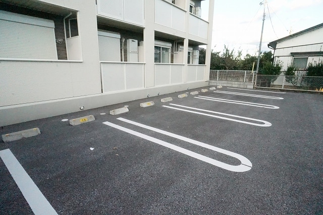 14/22 駐車場