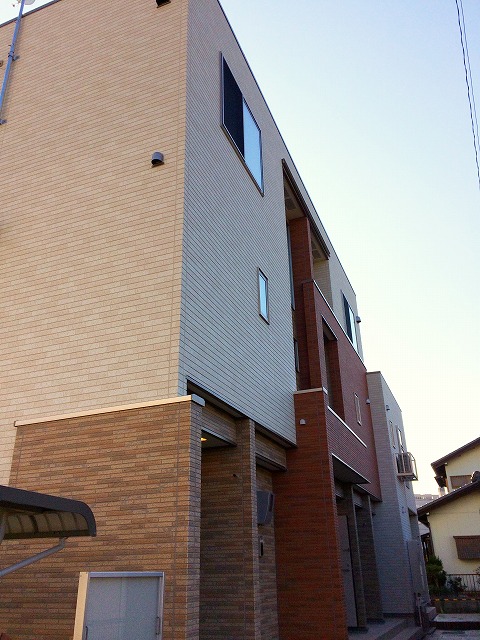 13/24 エントランス