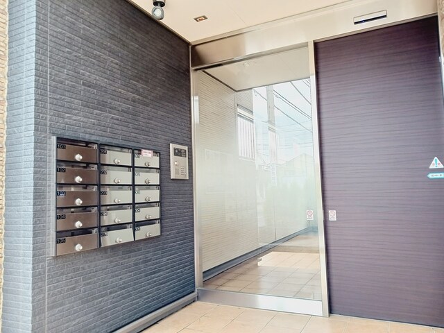 14/22 エントランス