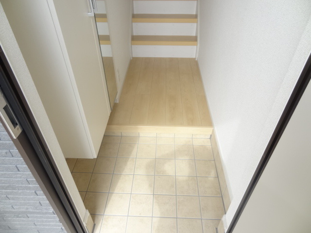 6/20 玄関