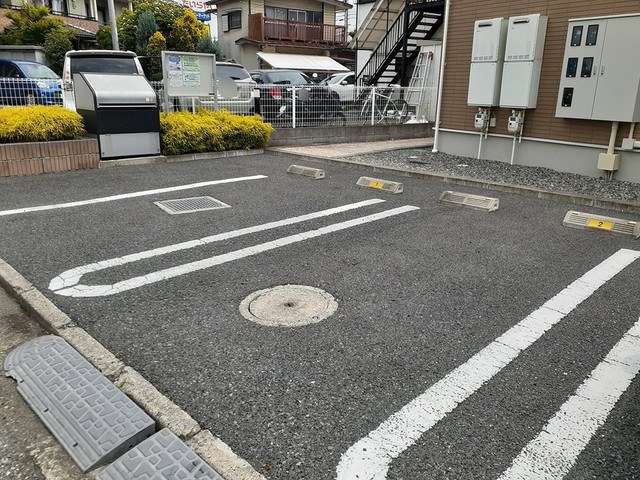 14/20 駐車場