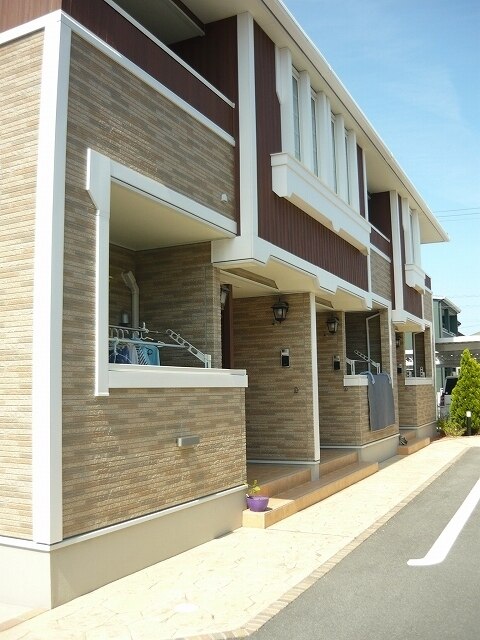 14/22 エントランス