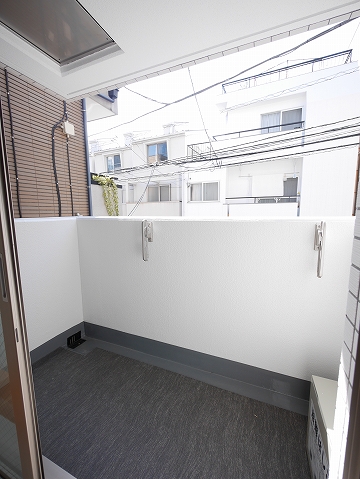13/21 バルコニー