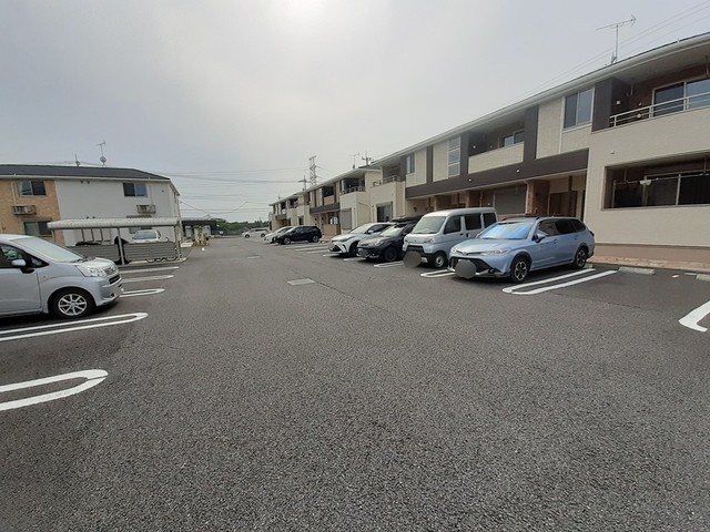 14/20 駐車場