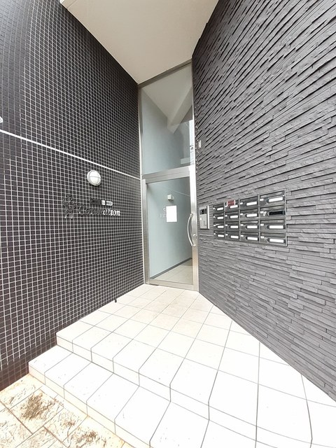 14/24 エントランス