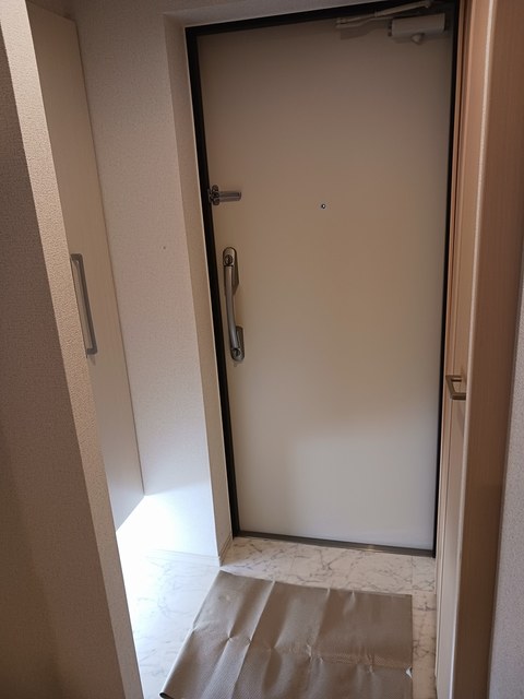 6/22 玄関