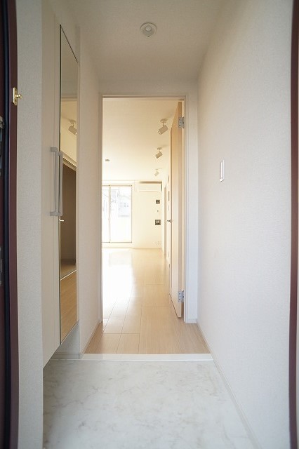 6/22 玄関