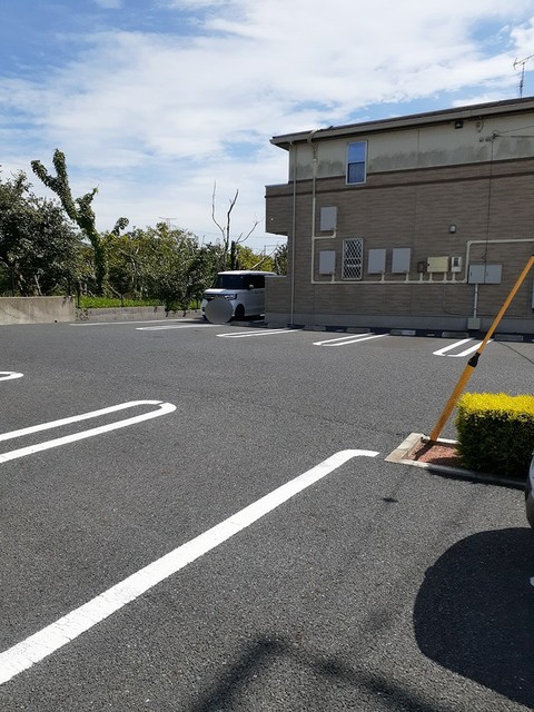 14/20 駐車場